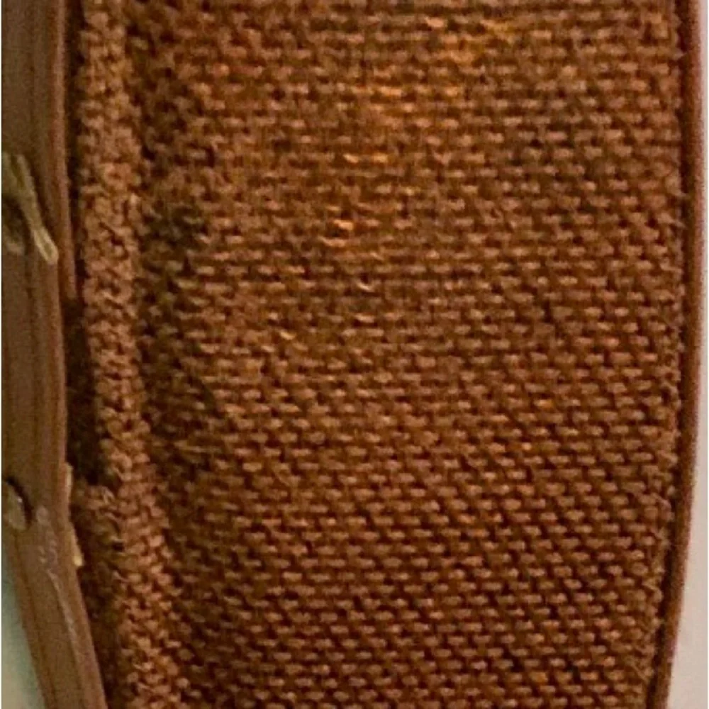 Woven vintage hardbody Brown bucket Tote Bag with Horse Motif
